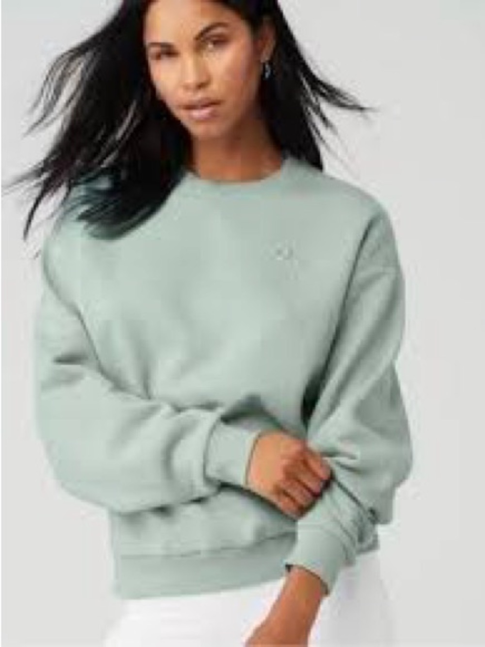 light green Alo Yoga Accolade crewneck sweatshirt  Sz L